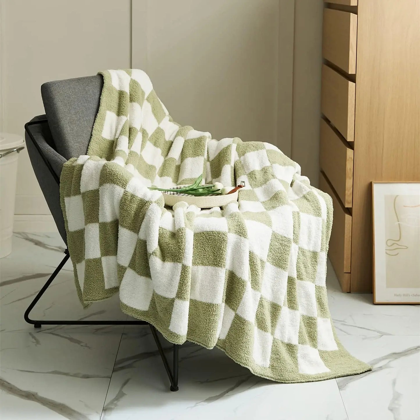 Grid Checkerboard Microfibre Coral Fleece Blanket Throw 6 Colours - T.O.M.S Direct