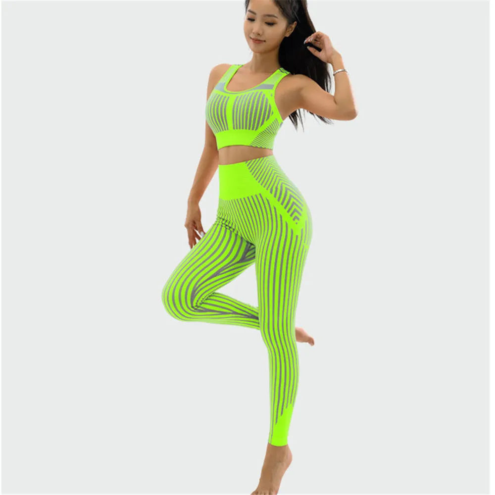 Women’s 2pc Stripe Seamless Yoga Set 5 Colours - T.O.M.S Direct